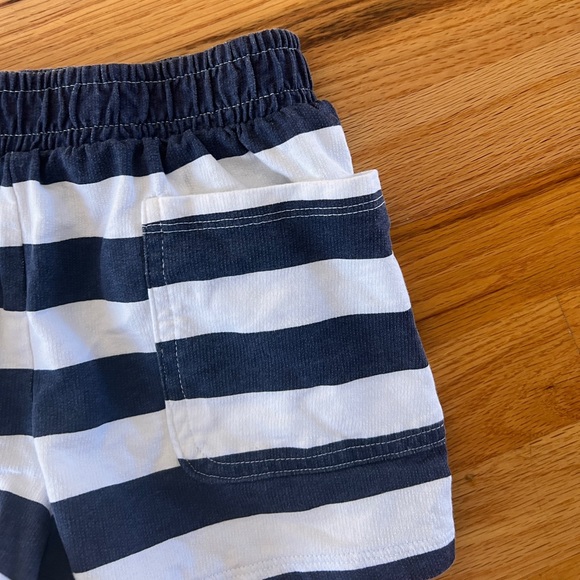 Zara mini pj shorts with stripes. Small girl size 10 - Picture 4 of 5